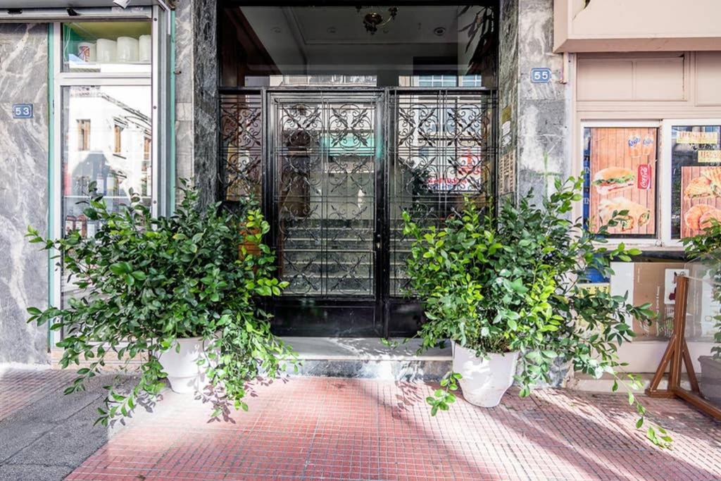 Bright Apartment For 6 Ppl In Athens Exterior photo