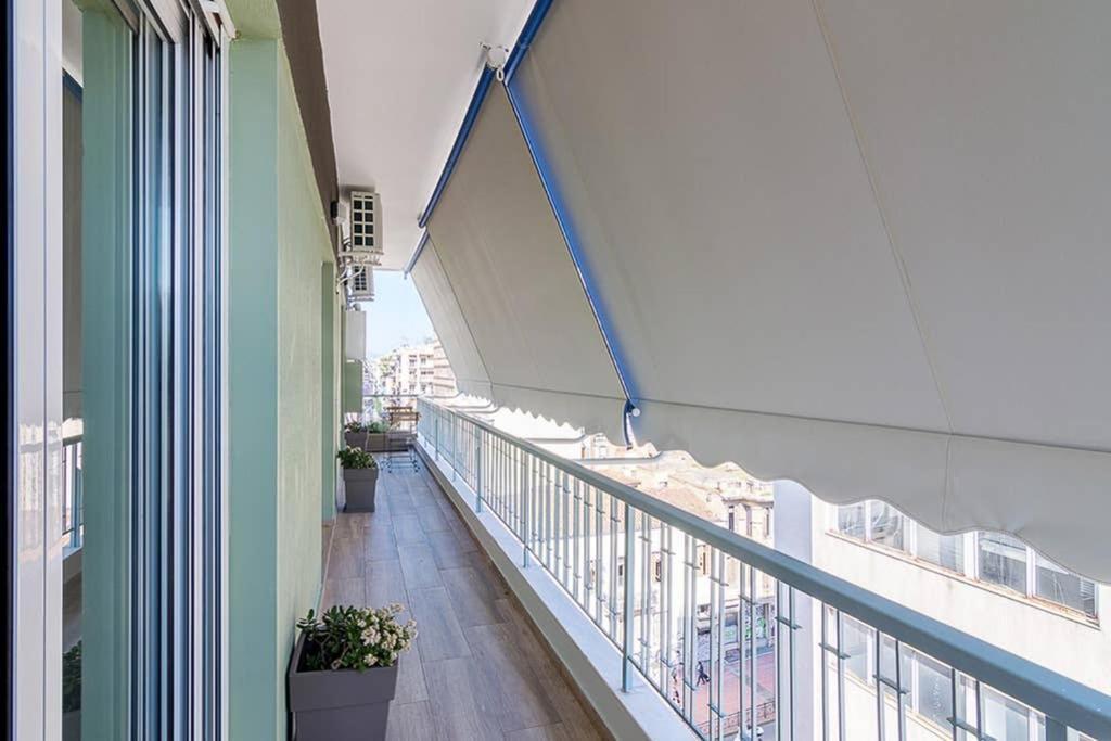 Bright Apartment For 6 Ppl In Athens Exterior photo
