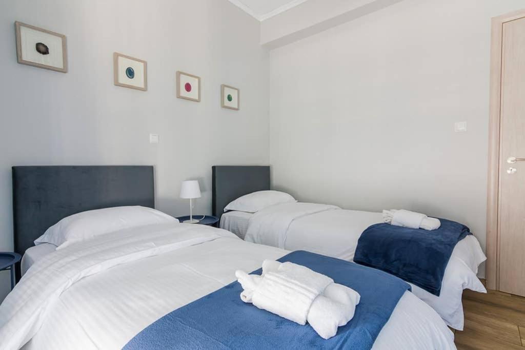 Bright Apartment For 6 Ppl In Athens Exterior photo